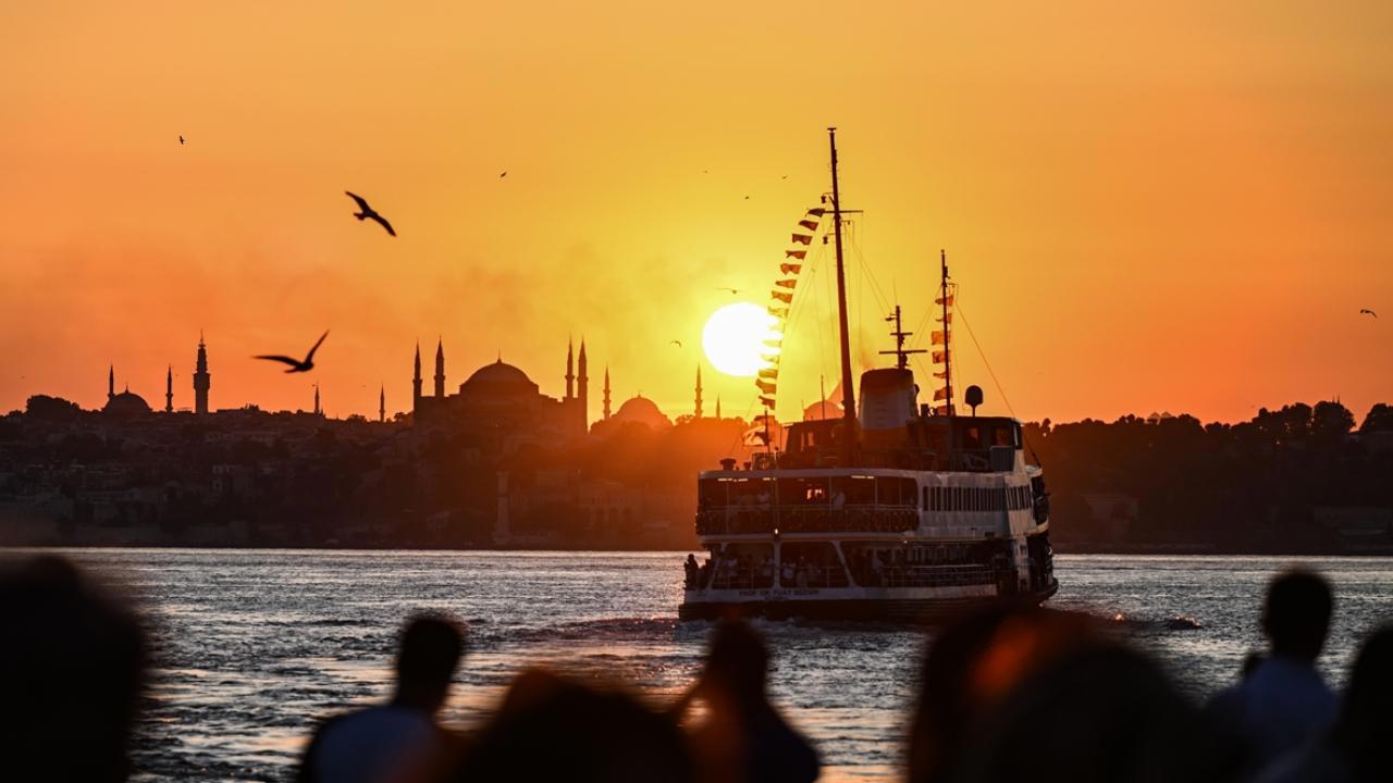 Türkiye’nin Turizm Geliri Rekorunu Kırdı