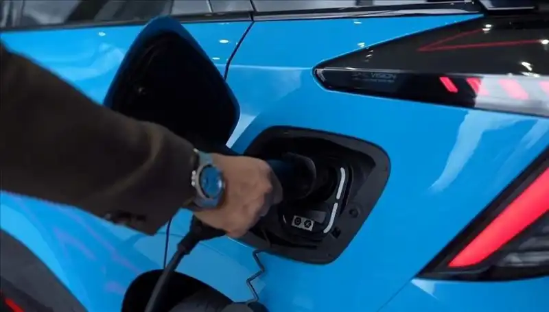 Elektrikli Araç Şarj İstasyonları Türkiye'de 11 Bini Geçti: Geleceğin Trafiğine Hazır Mıyız?