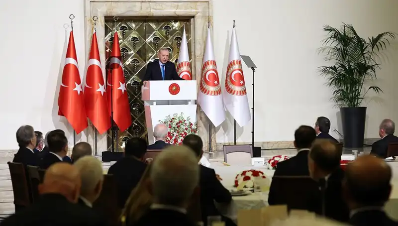 Cumhurbaşkanı Erdoğan, Ülke Birliği İçin El Ele Verme Çağrısı Yaptı