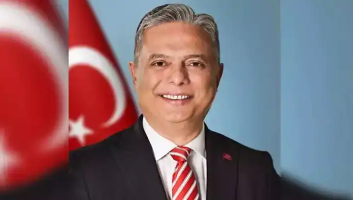 CHP’nin Yeni Umudu: Ümit Uysal Kimdir ve Ne Yapmayı Planlıyor?