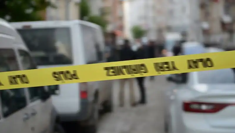 Kanlı İntikam: Satır ve Bıçaklı Kavga Sonucu 1 Ölü, 1 Yaralı