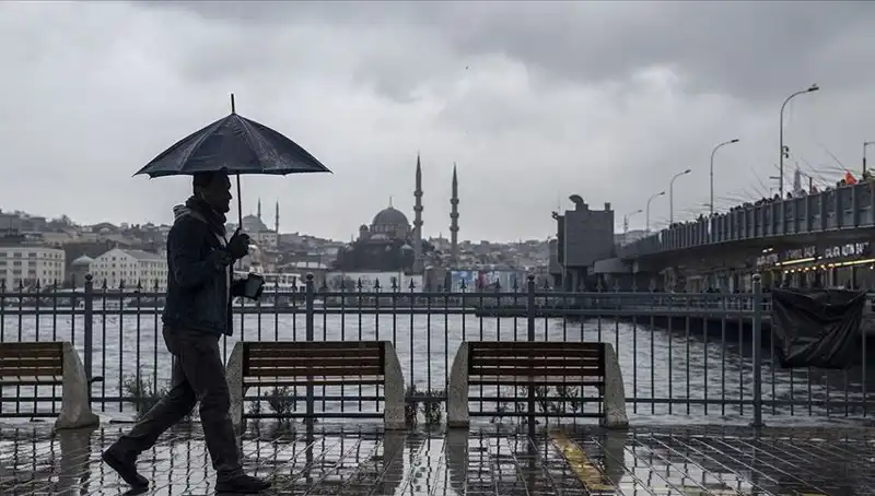 İstanbul’da Bahardan Kışa Geçiş: Yağmur ve Kar Alarmı