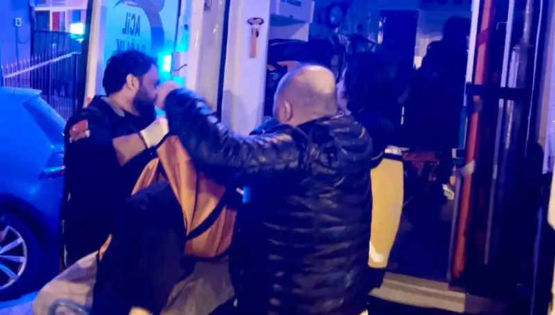 Genç Adam Tartıştığı Babasını Silahla Vurarak Hayatını Değiştirdi