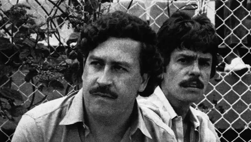 Escobar'ın Uçuşları: 20 Milyon Dolar Maaşla Pilot Olma Hikayesi