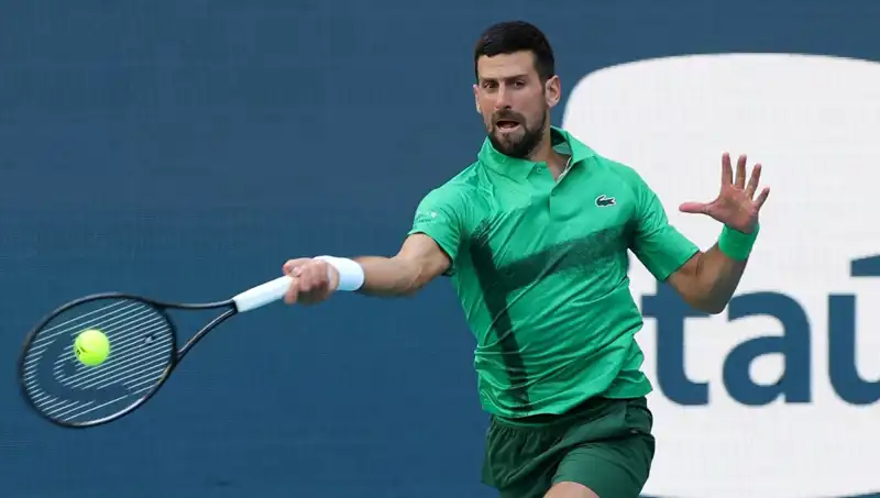 Djokovic, Rekorlarına Bir Yenisini Daha Ekleyerek Tenis Dünyasını Sarstı!