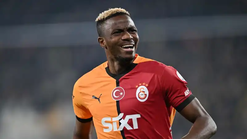 Osimhen'in Geleceği: Napoli ve Galatasaray'dan Daha Fazlası mı?