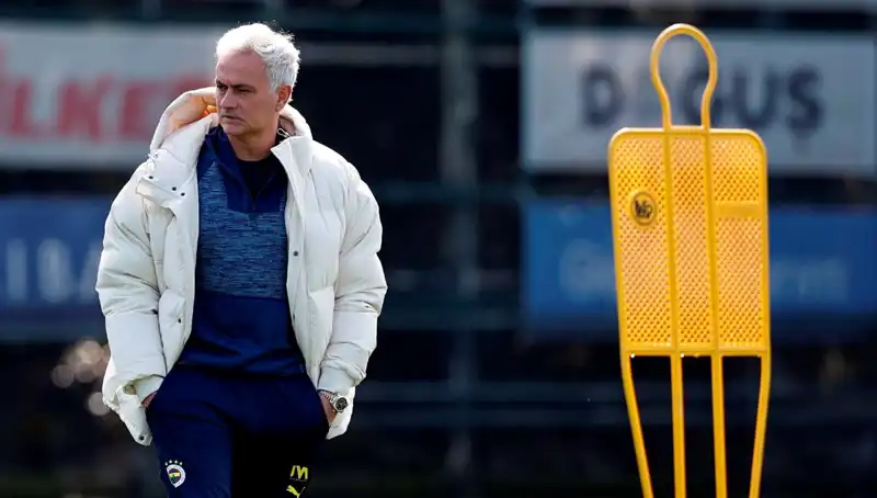 Faturanın Sahibi Mourinho: Futbol Dünyasında Şok Gelişme!