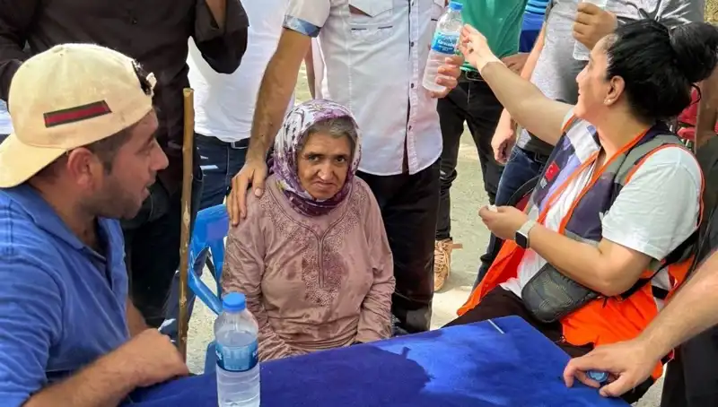 Kayıp Kadın 3 Günlük Mücadelenin Ardından Bulundu: Piknikçiler Hayatta Kaldı