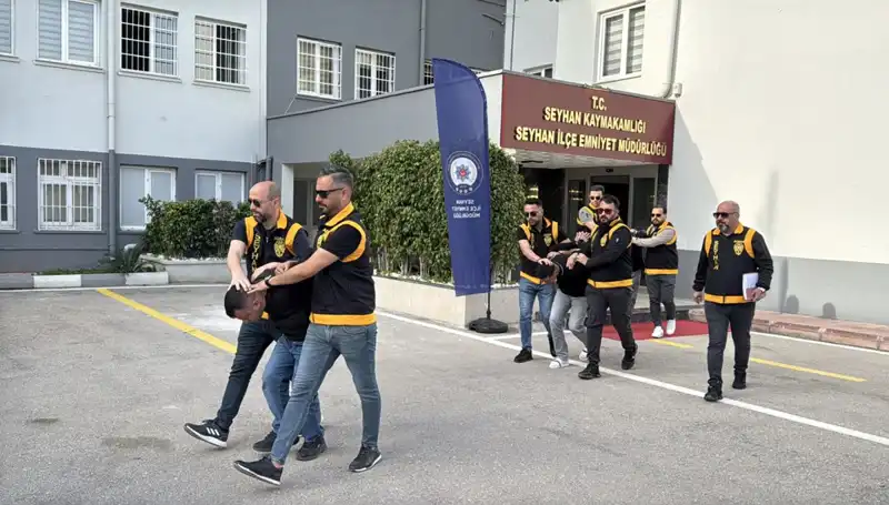 Alacak Verecek Anlaşmazlığı: Evi Kurşunladılar, Olay Şok Edici!
