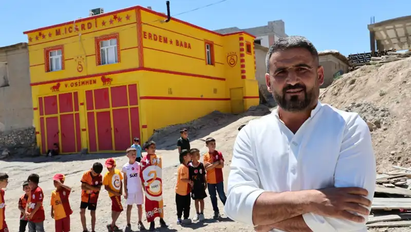 Evinde Icardi'nin Ardından Osimhen İsimli Çılgın Taraftar Hikayesi