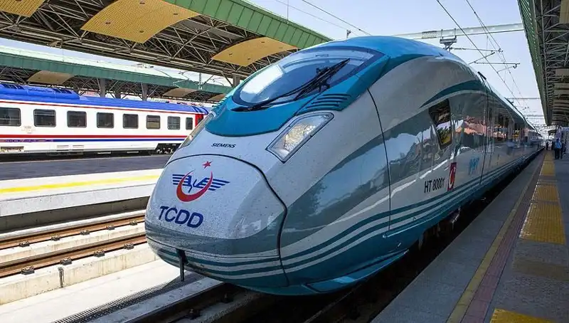 TCDD, 140 Yeni Tren Makinisti İçin Kursiyer Alıyor: Başvuru Detayları Burada!