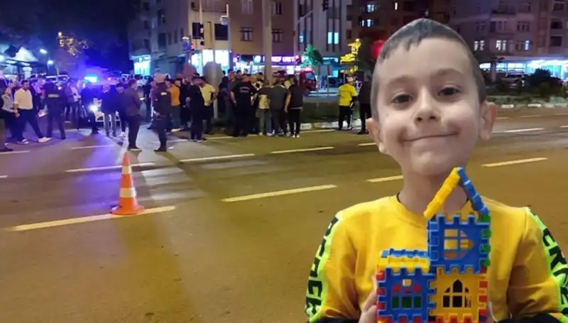 8 Yaşındaki Çocuk Feci Kaza Sonucu Hayatını Kaybetti