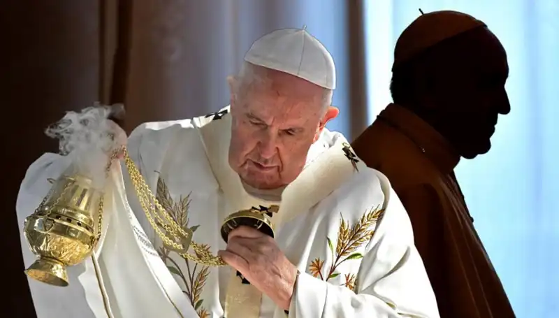 Yeni Papa Seçim Süreci: Adaylar ve Olası Senaryolar