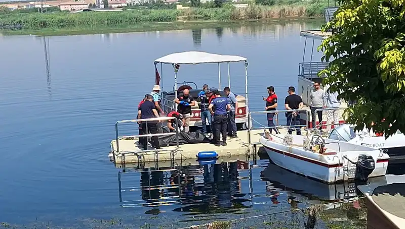 Fırat Nehri'nde Şok Edici Buluntu: Erkek Cesedi Elde Edildi