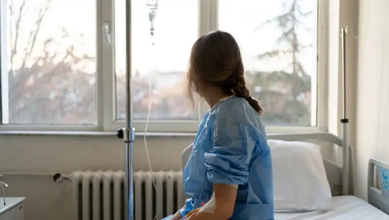 27 Yaşındaki Kadının Meme Kanseri Teşhisi: Doktorlar Ciddiye Almamıştı