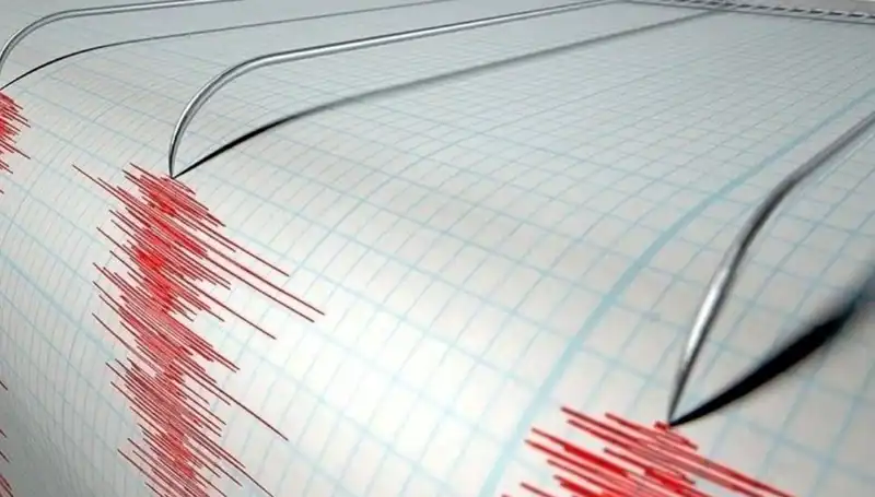 Bozcaada'da Şok Eden Deprem: 3.9 Büyüklüğündeki Sarsıntı Halkı Endişelendirdi