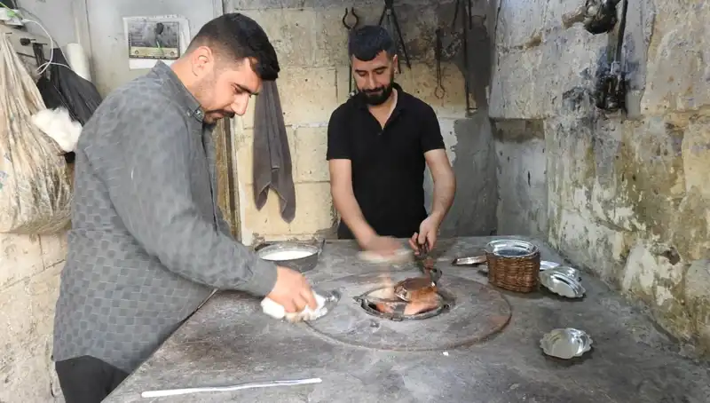 İşi Öğretecek Çırak Bulamayan Usta: Mesleğin Son Temsilcisi Nereye Gidiyor?