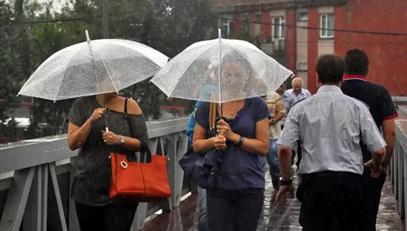 Sıcaklık ve Sağanak Uyarısı: Hava Durumunda Kritik Değişimler Yaşanıyor