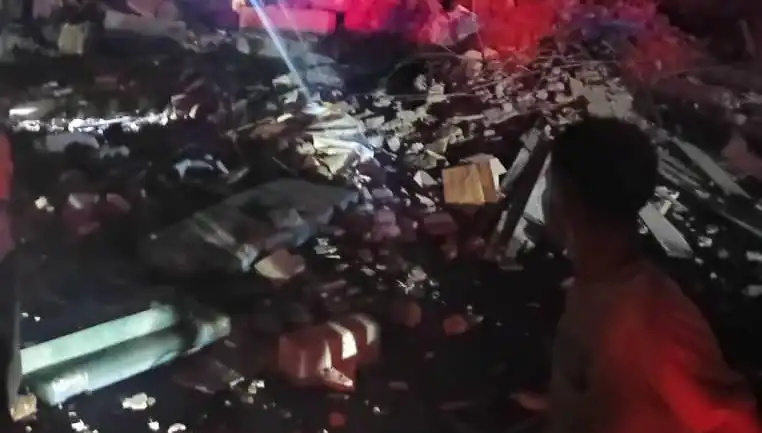 ABD'nin Yemen Hava Saldırısı: 6 Ölü, 16 Yaralı!