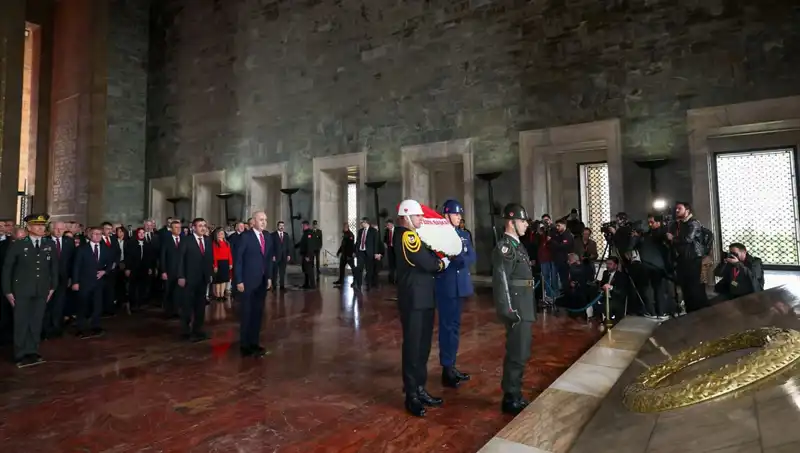 Devlet Erkanı, Anıtkabir’de Ulusal Birlik ve Beraberlik Mesajı Verdi