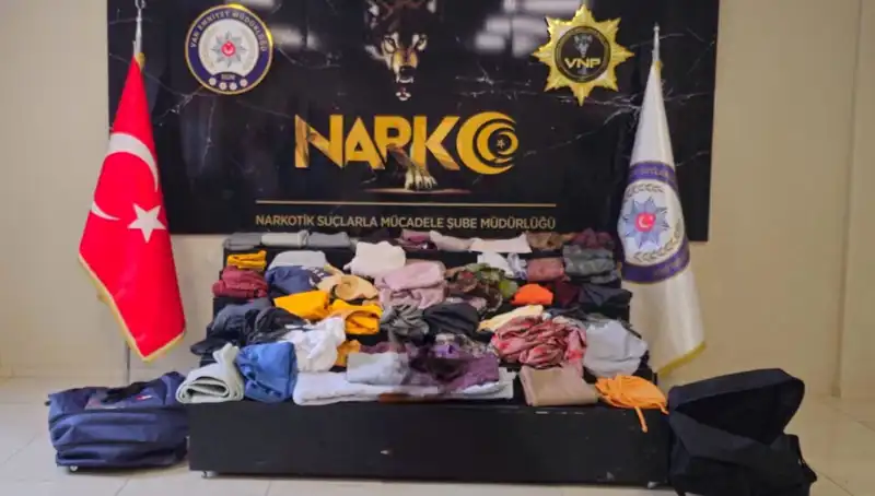 32 Kilo Metamfetaminle Yakalanan Şahıs: Uyuşturucu Trafiği Çetesi Çökertildi!